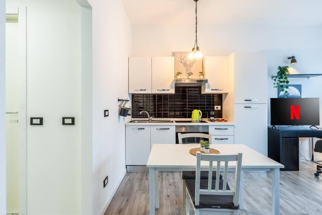 2 Minutes From Central Station-Exclusive Open Space Milan Extérieur photo